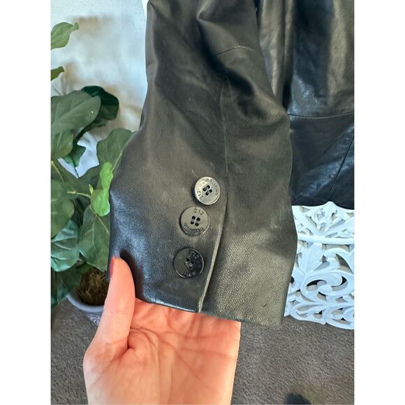 Vintage Leather Jacket - Picture 7 of 7